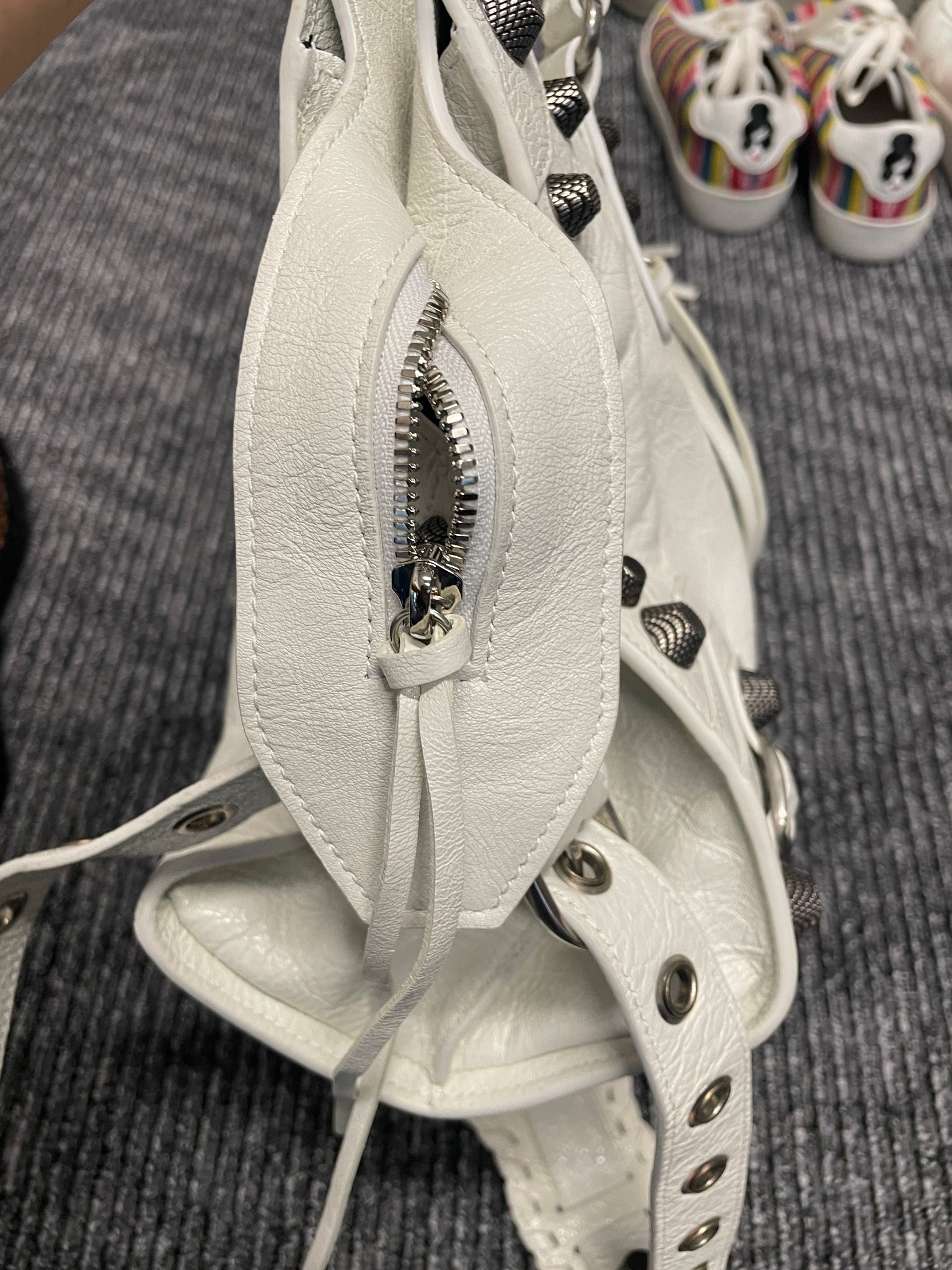Balenciaga Neo Cagole City Handbag