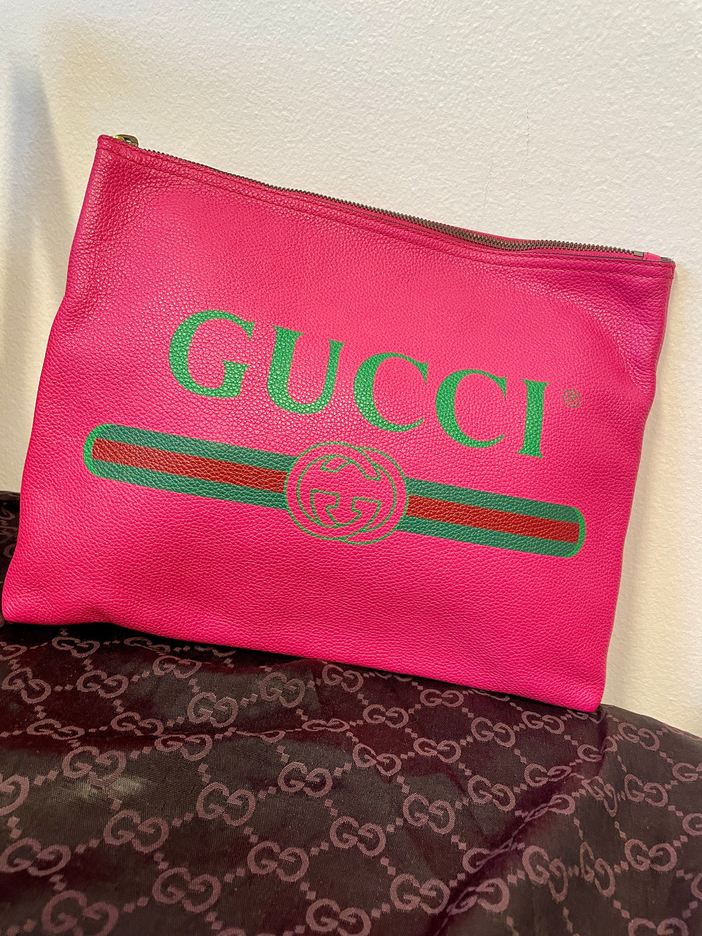 Gucci Medium Logo Portfolio Clutch