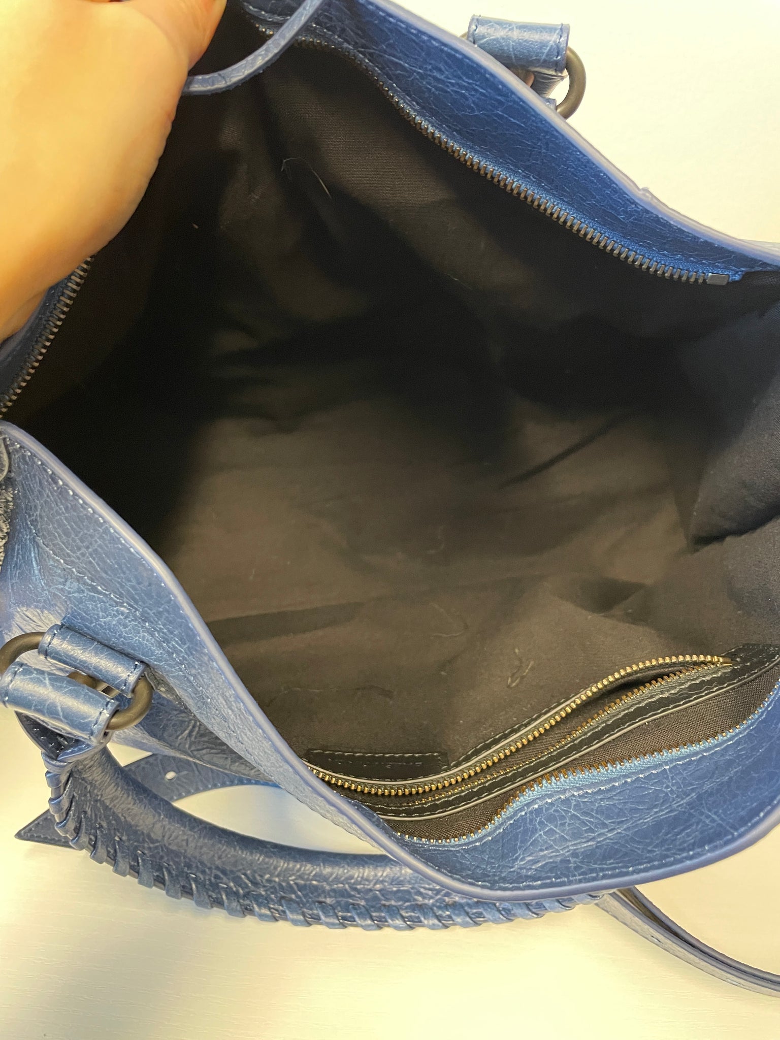 Balenciaga Le City Medium Bag Mineral Blue interior