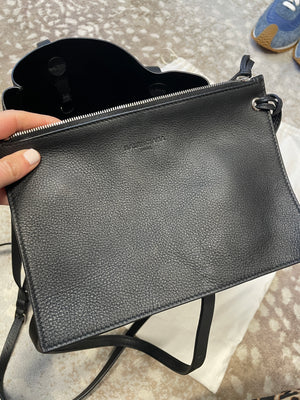 Balenciaga Tote interior with zip pouch – Designer resale at PIVOT