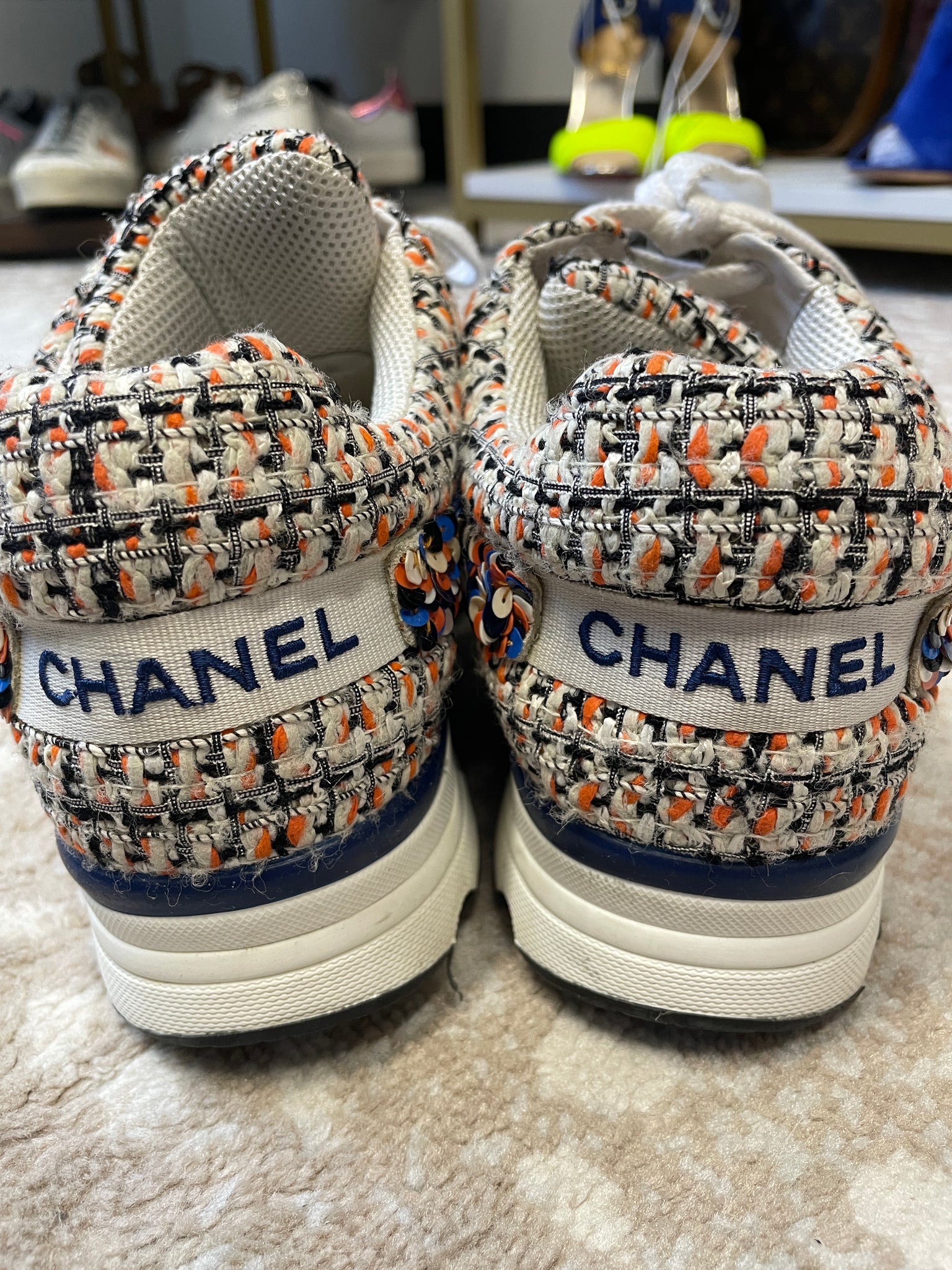 Heel view of Chanel Sequin Tweed Sneakers with tweed and sequin pattern – authenticated resale