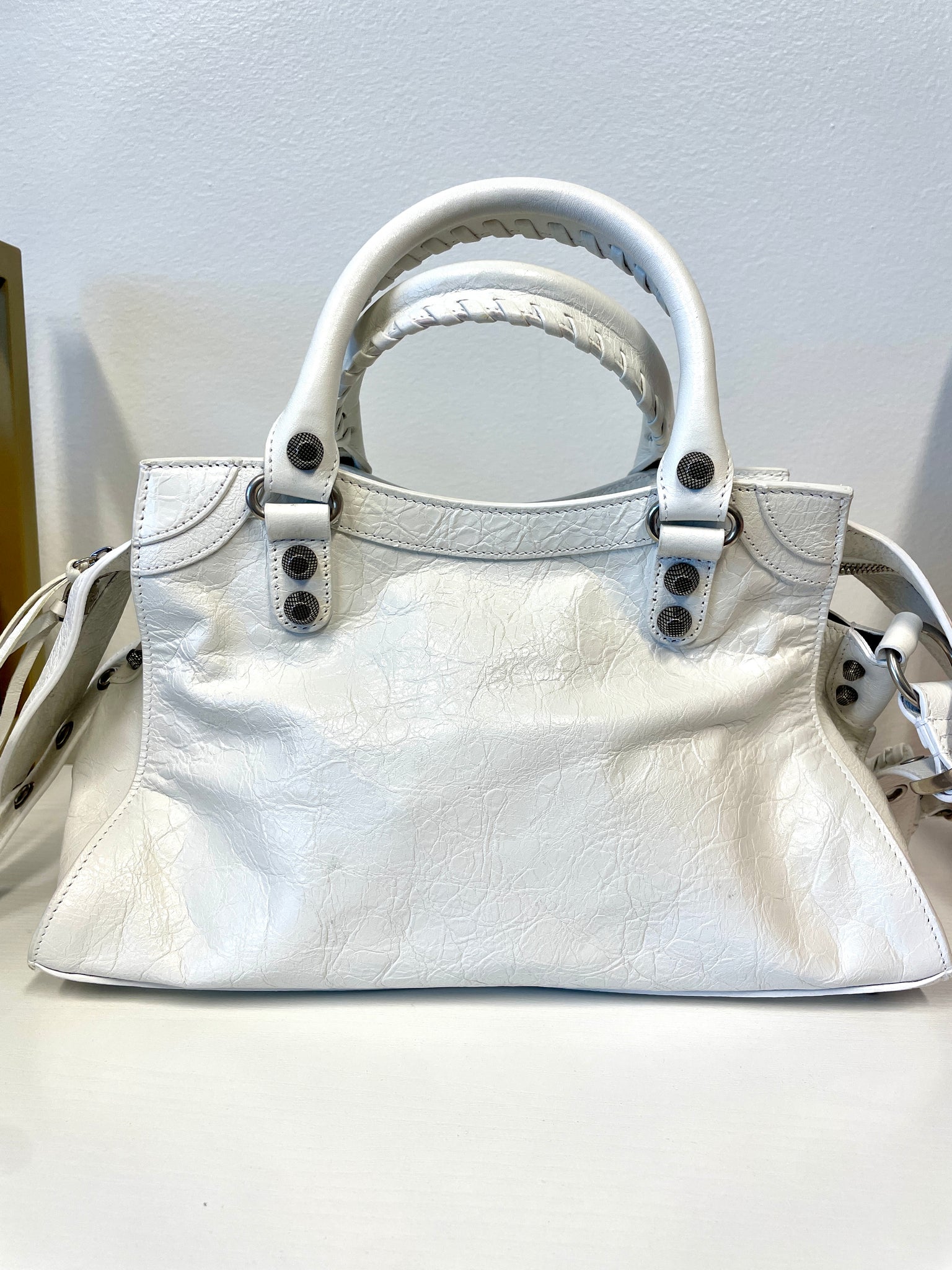 Balenciaga Neo Cagole Small Handbag in white 