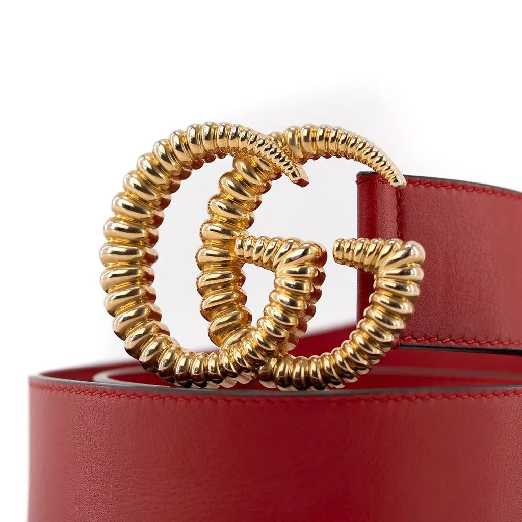 Gucci GG Buckle Leather Belt in Red
