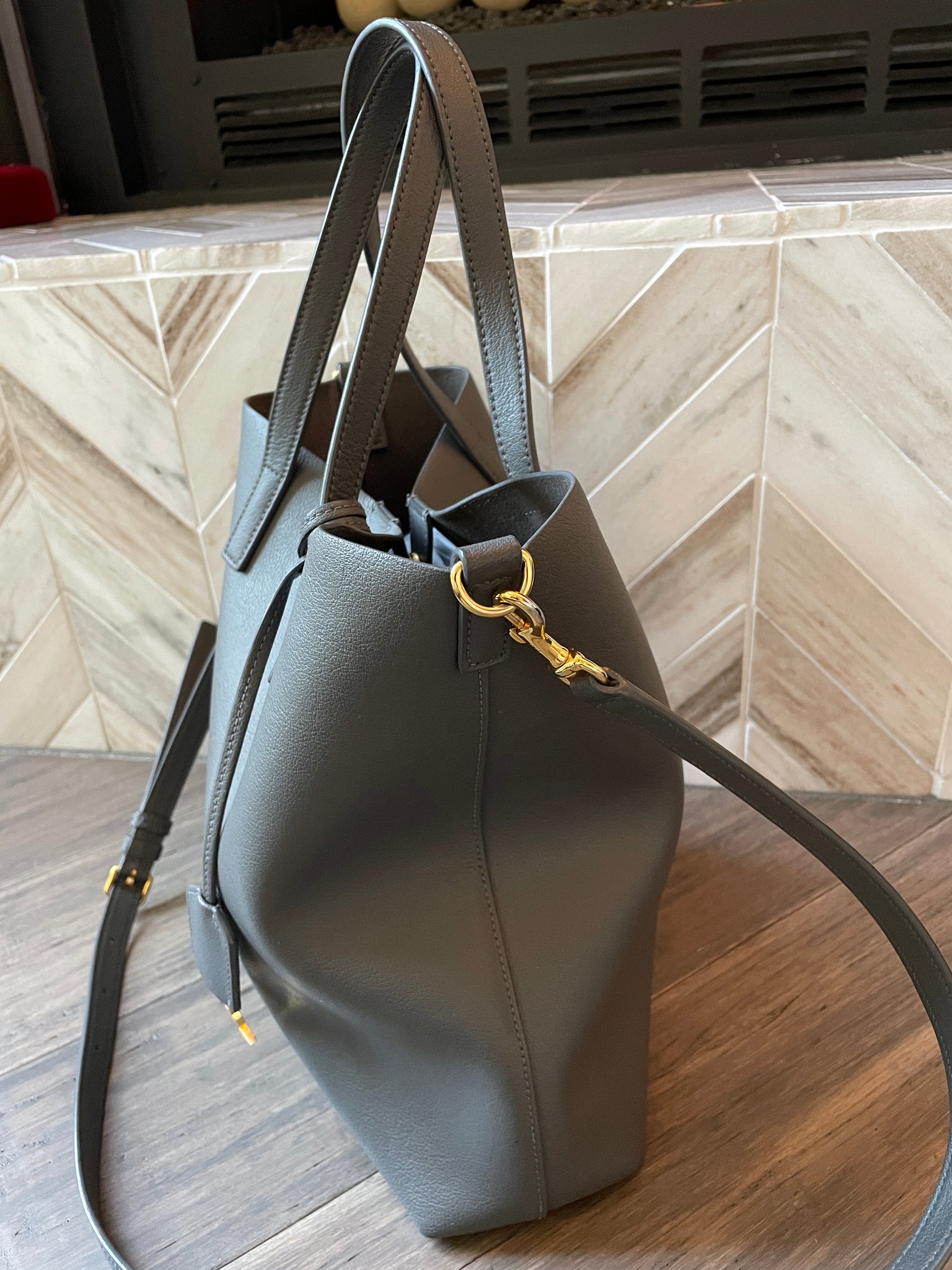 Saint Laurent North/South Shopping Bag in Grey