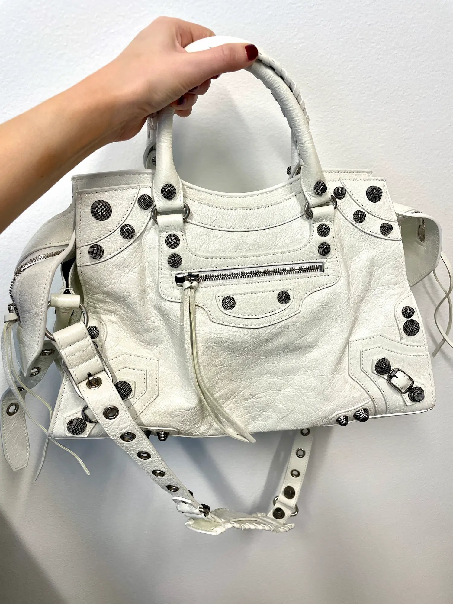 Balenciaga Neo Cagole City Small Handbag – Luxury Consignment – PIVOT