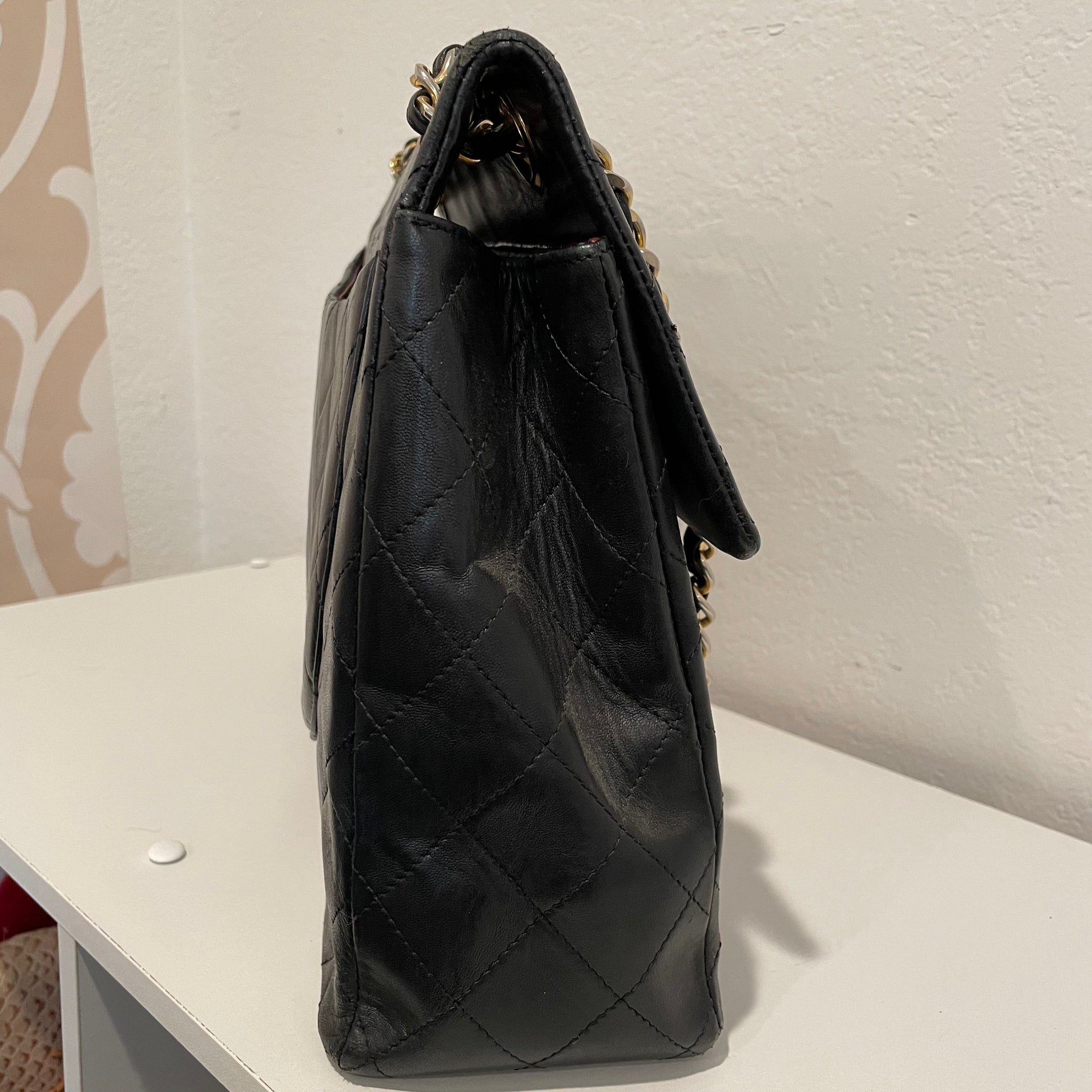 RvceShops Revival, Black Chanel Jumbo Classic Lambskin Maxi Single Flap  Shoulder Bag