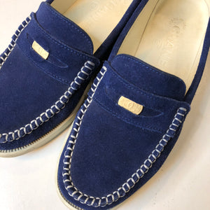 Chanel Vintage Coin Suede Boat Shoes Size 36.5